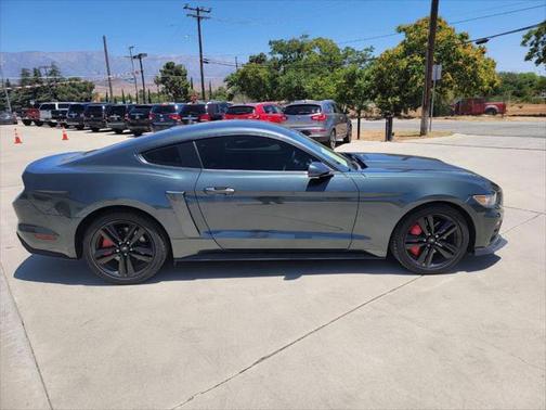 2015 Ford Mustang EcoBoost Premium