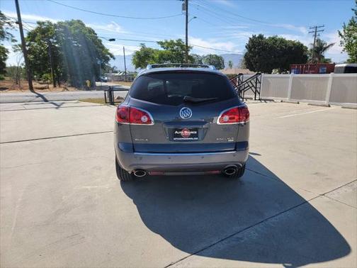 2011 Buick Enclave 2XL