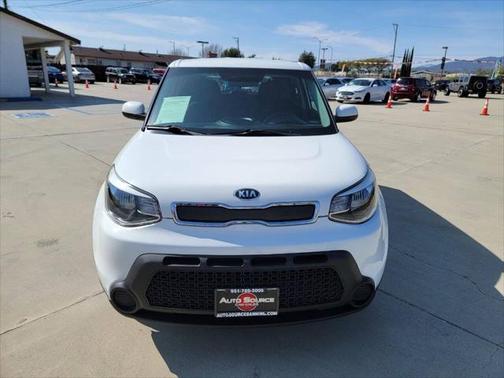2016 Kia Soul Base