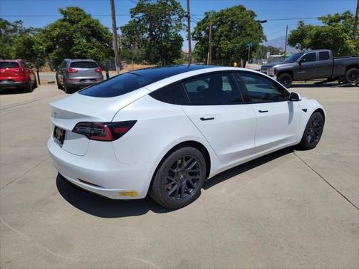 2022 Tesla Model 3 Standard Range