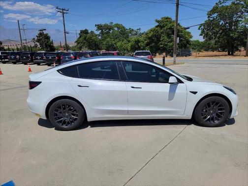 2022 Tesla Model 3 Standard Range