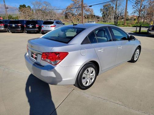 2012 Chevrolet Cruze LS