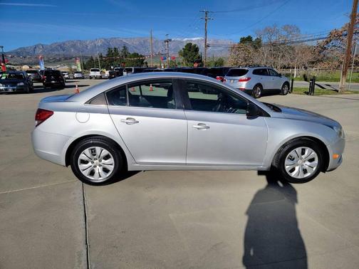 2012 Chevrolet Cruze LS