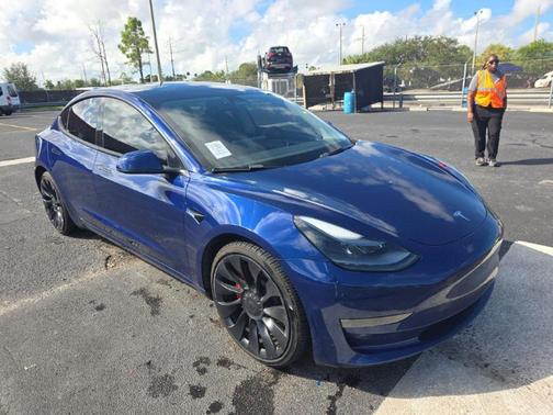 2023 Tesla Model 3 Performance