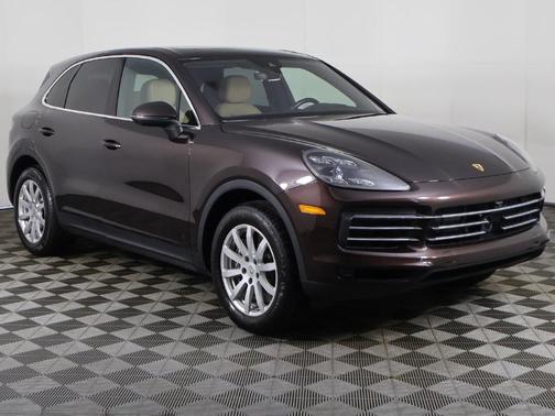 2022 Porsche Cayenne Cayenne