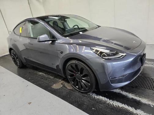 2022 Tesla Model Y Performance Dual Motor All-Wheel Drive