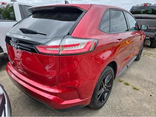 2022 Ford Edge ST Line