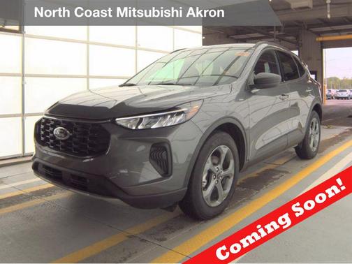 Gray Metallic 2025 Ford Escape ST-Line
