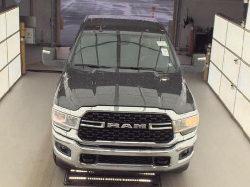 Granite Crystal Metallic Clearcoat 2024 RAM 2500 Big Horn Crew Cab 4x4 6'4' Box