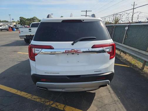 2023 GMC Acadia AWD SLT