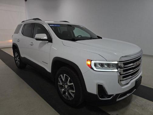 2023 GMC Acadia FWD SLT