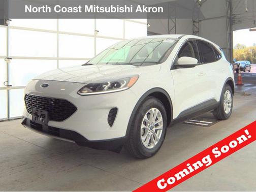 Oxford White 2020 Ford Escape SE