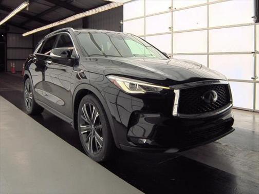 2021 INFINITI QX50 LUXE