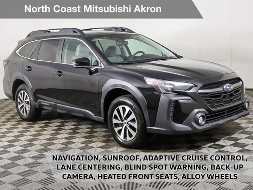 Crystal Black Silica 2023 Subaru Outback Premium