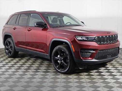 2023 Jeep Grand Cherokee Altitude