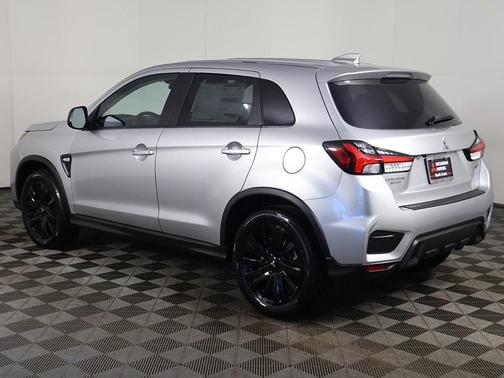 2025 Mitsubishi Outlander Sport 2.0 LE