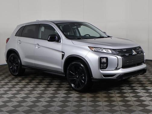 Alloy Silver Metallic 2025 Mitsubishi Outlander Sport 2.0 LE