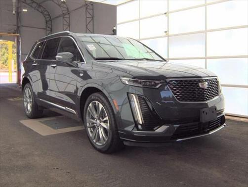 2022 Cadillac XT6 Premium Luxury AWD