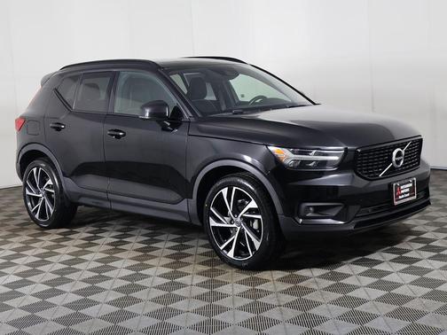 Black Stone 2021 Volvo XC40 T5 R-Design