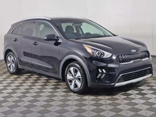 Aurora Black Pearl 2021 Kia Niro LX