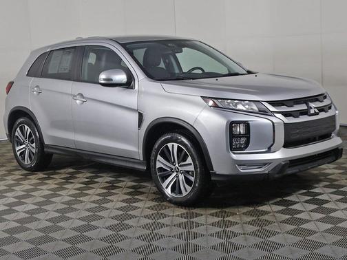 2024 Mitsubishi Outlander Sport SE