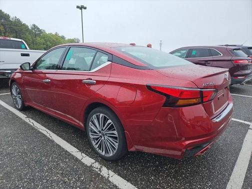 2023 Nissan Altima 2.5 SL