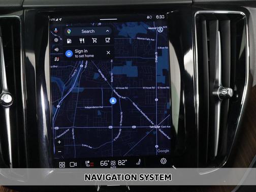 2024 Volvo XC60 B5 Plus Dark Theme