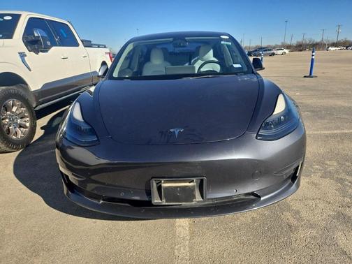 2022 Tesla Model 3 Standard Range