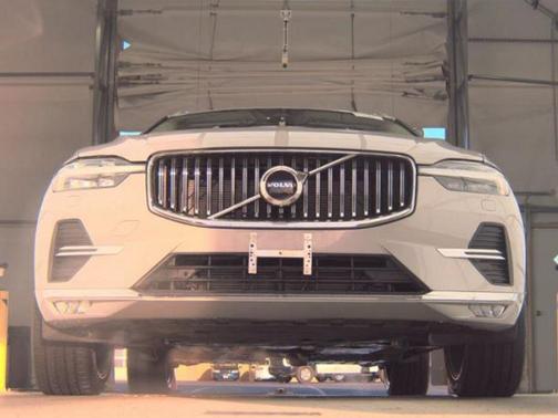 2022 Volvo XC60 B6 Inscription