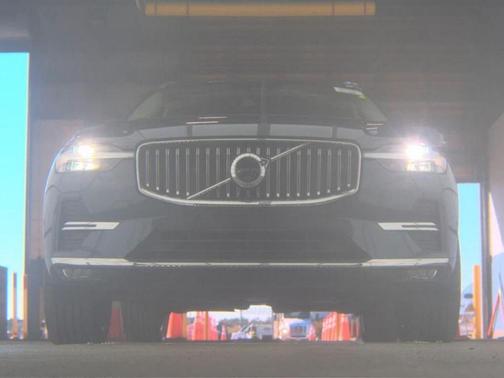 2022 Volvo XC60 B6 Inscription