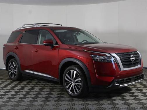 2023 Nissan Pathfinder Platinum 4WD