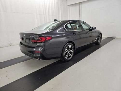 2022 BMW 530 i xDrive