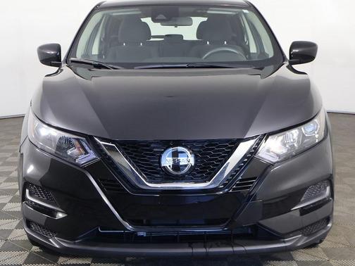 2022 Nissan Rogue Sport S