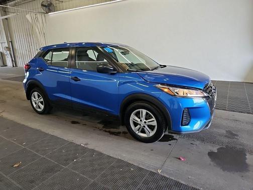 Electric Blue Metallic 2024 Nissan Kicks S
