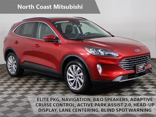 2022 Ford Escape Titanium