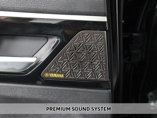 2025 Mitsubishi Outlander PLATINUM EDITION 2.5 S-AWC