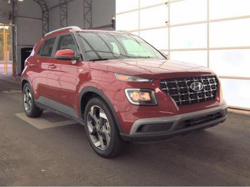2023 Hyundai VENUE SEL