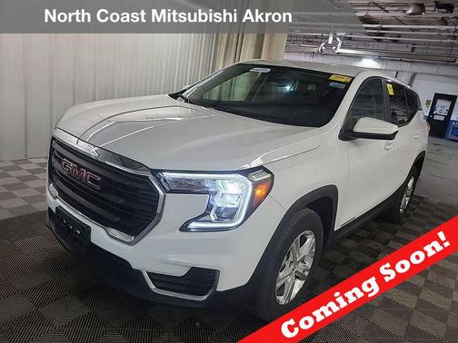 Summit White 2024 GMC Terrain SLE