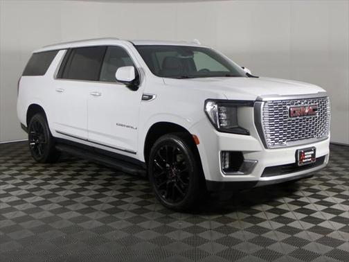 2022 GMC Yukon XL Denali