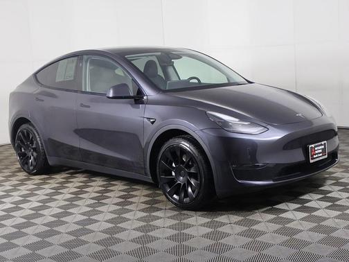 2024 Tesla Model Y Long Range Dual Motor All-Wheel Drive