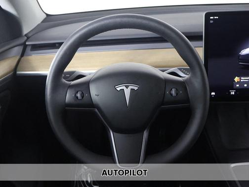 2024 Tesla Model Y Long Range Dual Motor All-Wheel Drive