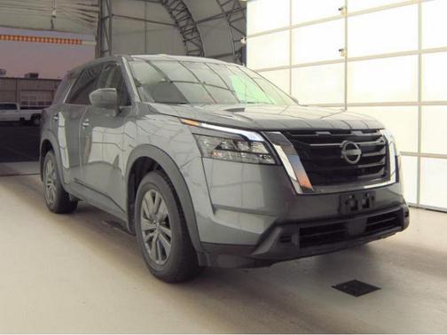 2024 Nissan Pathfinder S 4WD