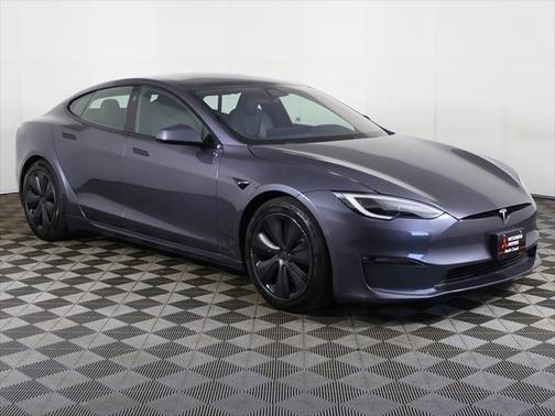 2022 Tesla Model S Base
