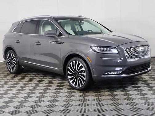 2022 Lincoln Nautilus Black Label