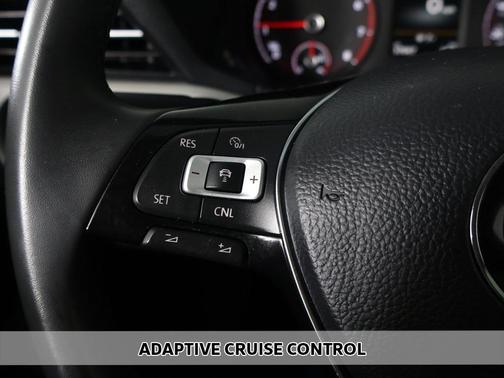 2021 Volkswagen Passat 2.0T SE
