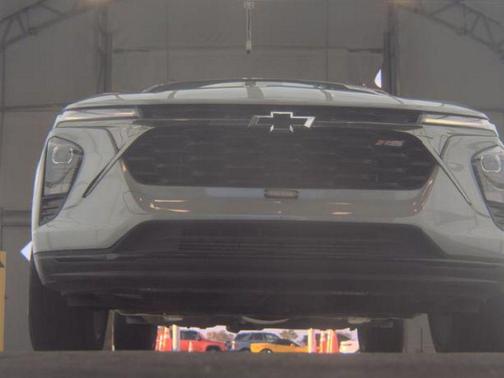 Sterling Gray Metallic 2024 Chevrolet Trax FWD 2RS