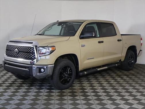 2018 Toyota Tundra SR5