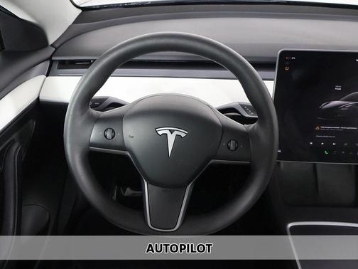 2023 Tesla Model 3 Standard Range