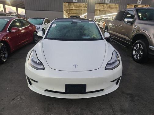 2020 Tesla Model 3 Standard Range