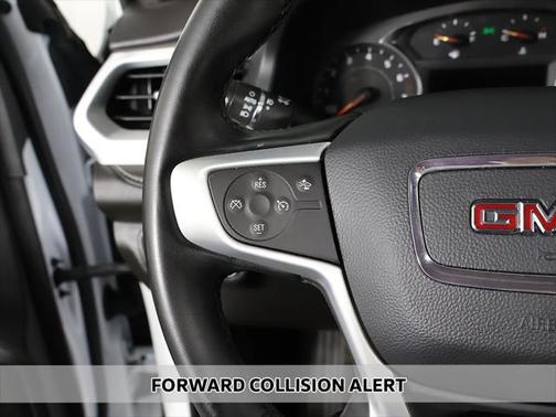 2023 GMC Acadia FWD SLT